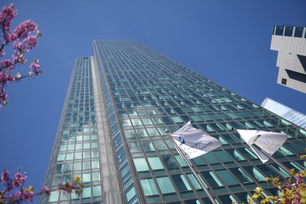 CB 21